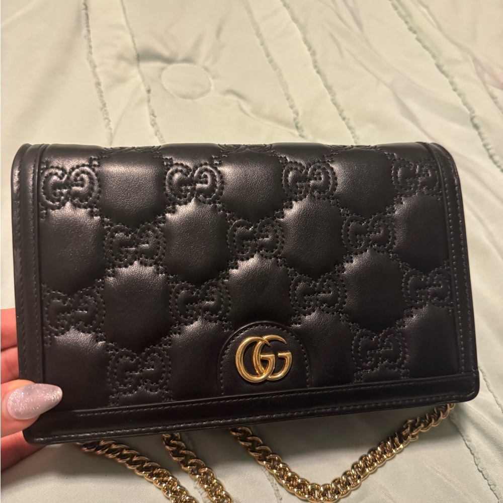 Gucci Black Leather Chain Bag